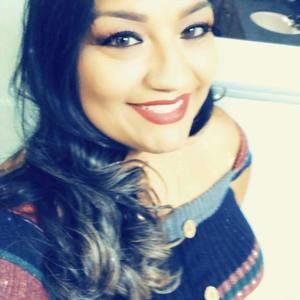 Meet your Posher, Mayra